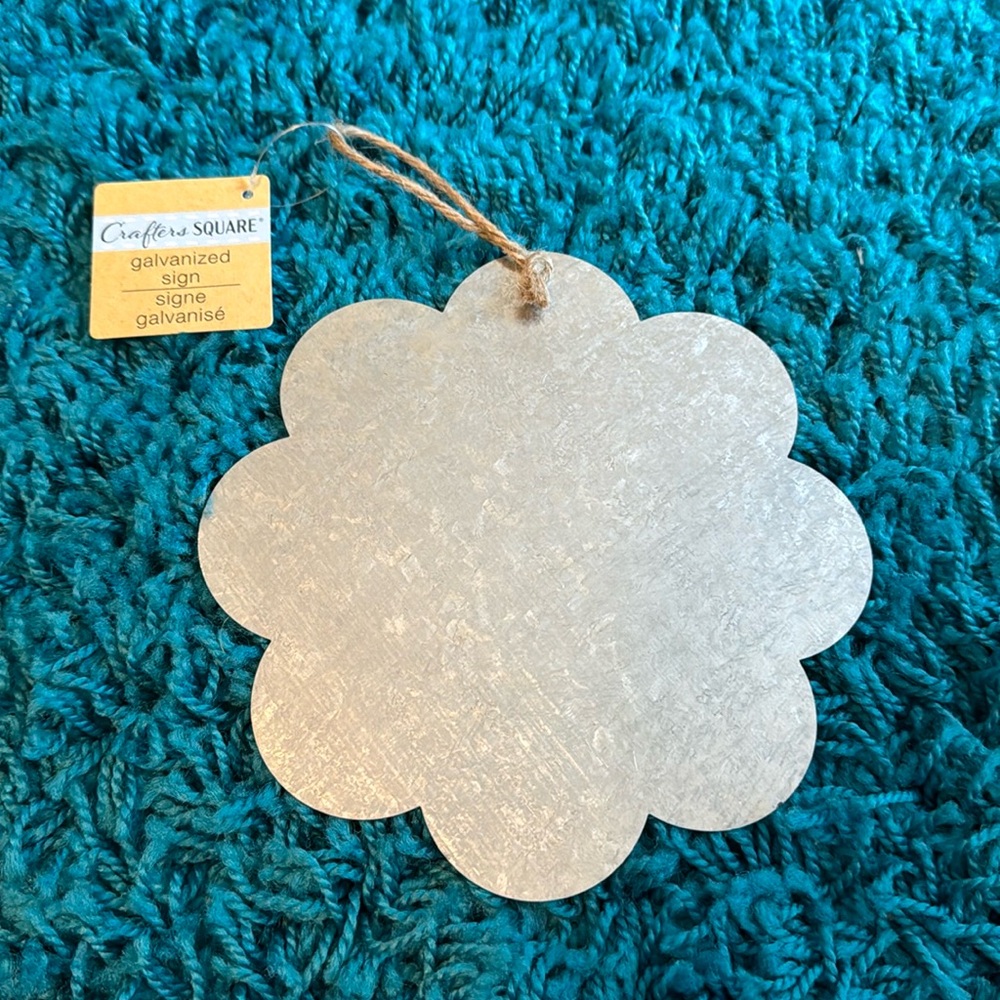 🎁5/$10🎁Galvanized Flower Sign